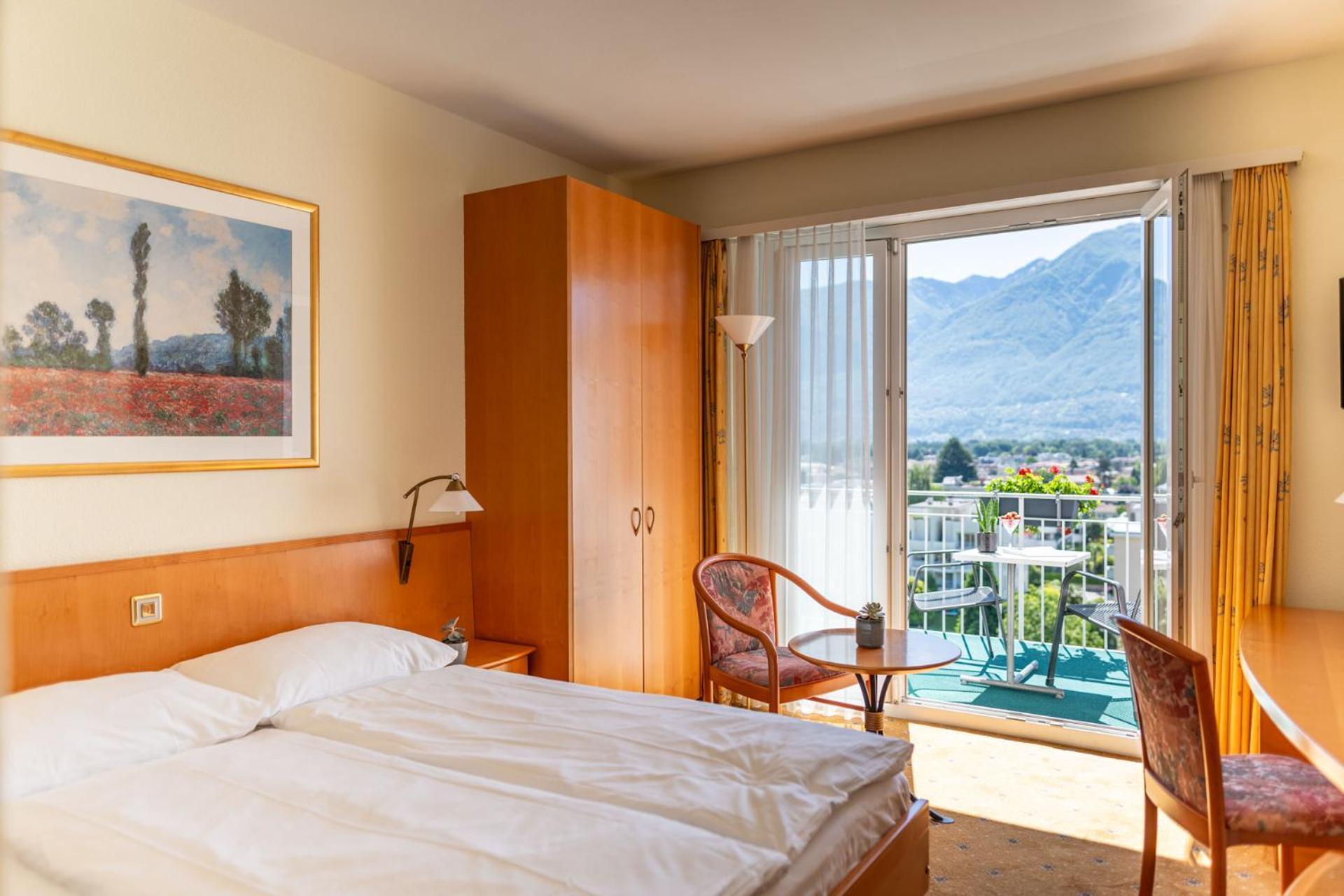 Economy Double Room Balcony Lake side,1598886609:JPEG